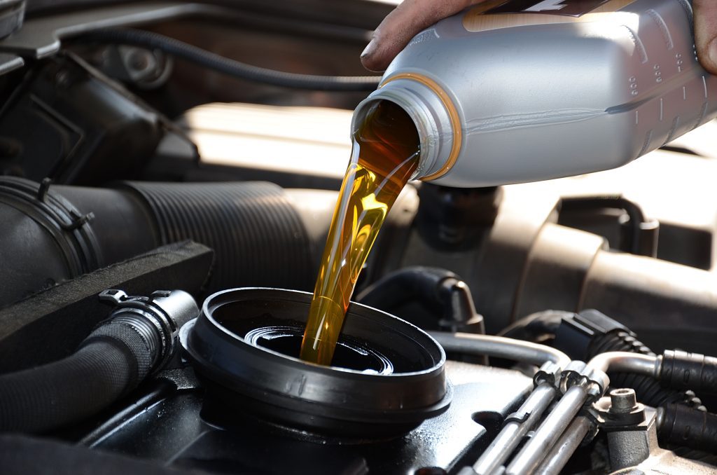 Porovnanie motorových olejov